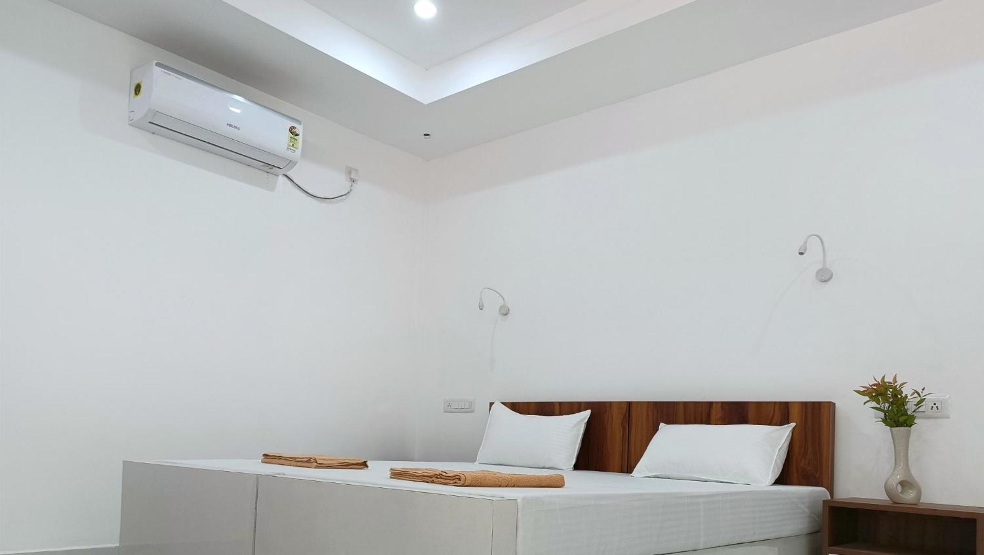 Koshy'S Beach Front Homestay Марарикулам Экстерьер фото